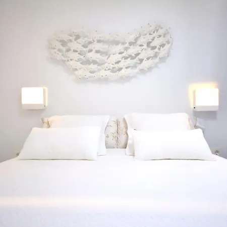 Unique, Stylish & Calm Peces By The Sea Holiday home *