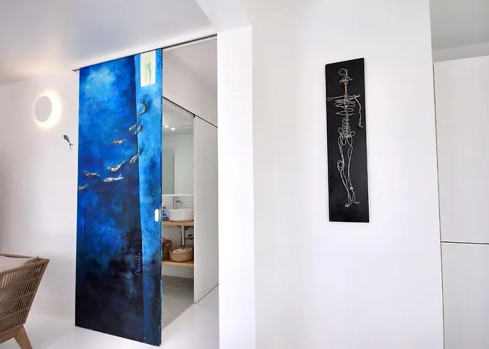 בית נופש Unique, Stylish & Calm Peces By The Sea *